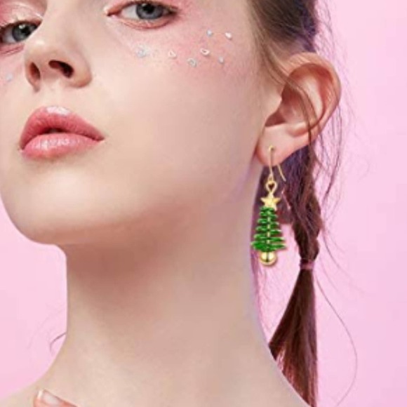 5/$25 All Jewelry $17 or less Christmas Tree Earrings XMAS TREE Dangle Earrings - Picture 8 of 11